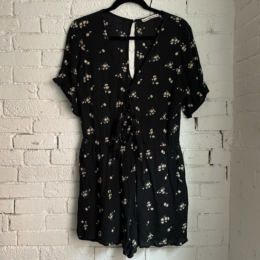 Abercrombie & Fitch Floral Romper